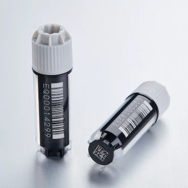 艾本德Eppendorf CryoStorage Vial, 2.0 mL, 不含 DNase、RNase、人類 DNA 和內(nèi)毒素；外螺紋，預(yù)先加蓋灰色管蓋，帶 2D SafeCode (DataMa